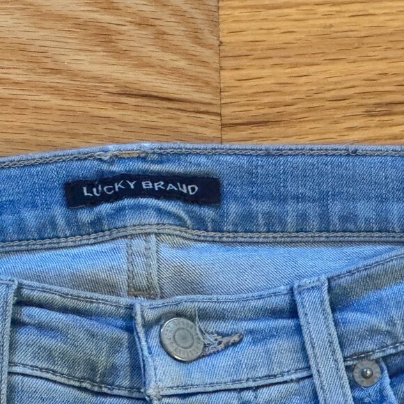 Lucky Brand Ava Jeans Women's Size 8/29A Mid Rise Crop Blue Denim Distressed - Picture 6 of 8